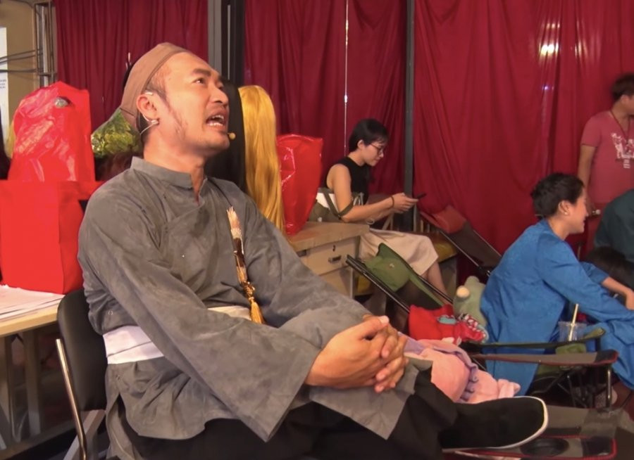 Tiến Luật tiết lộ Lâm Vỹ Dạ chính là đại gia Tien Luat tiet lo Lam Vy Da chinh la dai gia