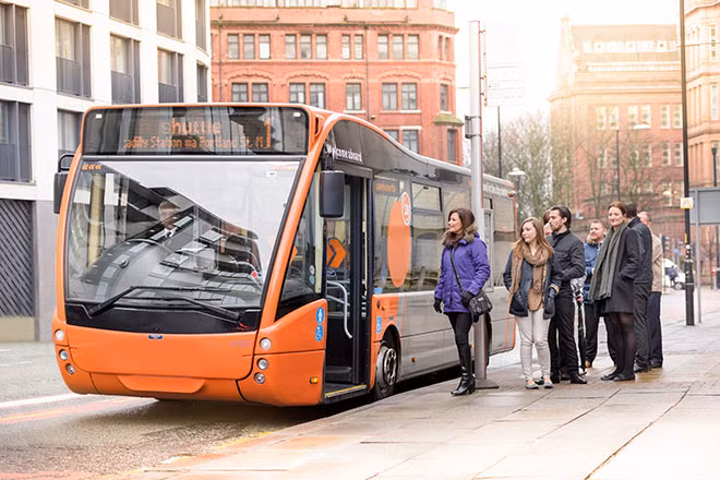 Làm tài xế xe buýt, cô nàng xinh đẹp luôn nhận được những lời khiếm nhã - Hình 4 Lam tai xe xe buyt, co nang xinh dep luon nhan duoc nhung loi khiem nha-Hinh-4