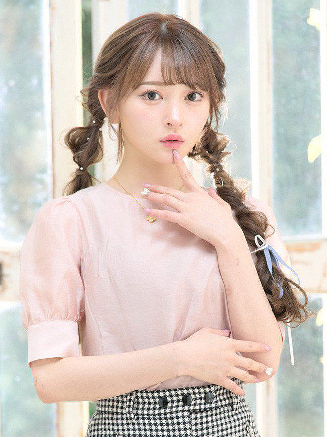 Mẫu nữ chi hơn 2 tỷ đồng phẫu thuật thẩm mỹ, thành quả sau 4 năm Mau nu chi hon 2 ty dong phau thuat tham my, thanh qua sau 4 nam