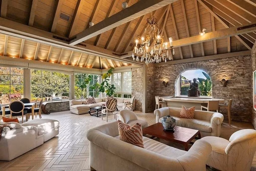 Kham pha biet thu hon 18 trieu USD cua ty phu My-Hinh-2