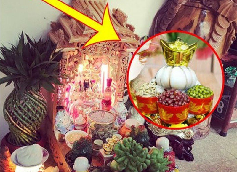 1/4 âm: Đặt vật này lên bàn thờ Thần Tài gia chủ gọi tiền về 1/4 am: Dat vat nay len ban tho Than Tai gia chu goi tien ve