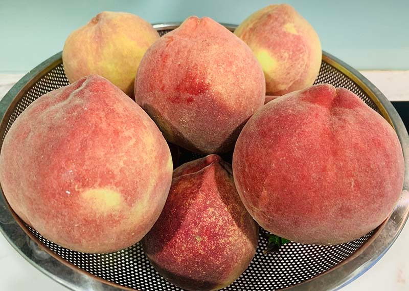 Loai qua 100% hang Trung Quoc gay sot, gia cao chot vot van dat hang