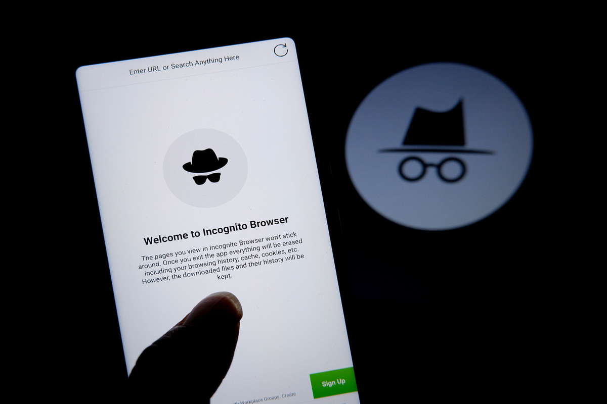 Len lay du lieu nguoi dung, Google doi dien an phat hang ty USD