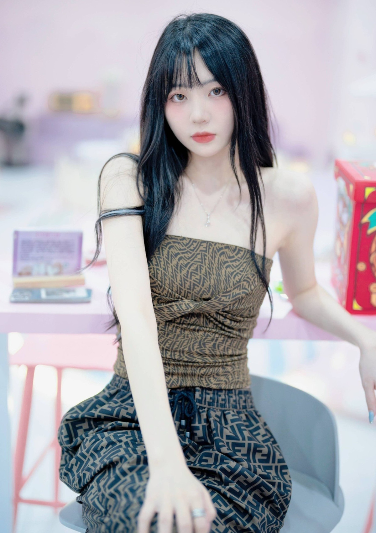 Thu doan lua tinh hon 30 nguoi dep cua Ngo Diec Pham-Hinh-6