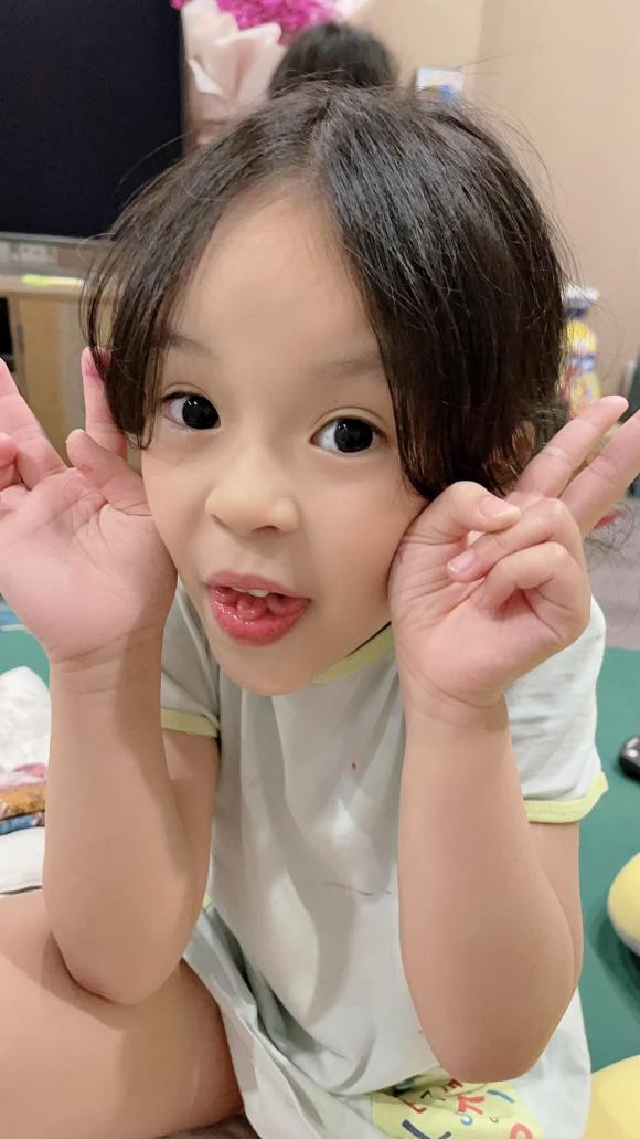 Con gai Hong Dang gay bat ngo khi co kha nang dac biet