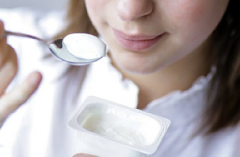 3 khung giờ vàng ăn sữa chua sẽ có công dụng tốt gấp trăm lần - Hình 2 3 khung gio vang an sua chua se co cong dung tot gap tram lan-Hinh-2