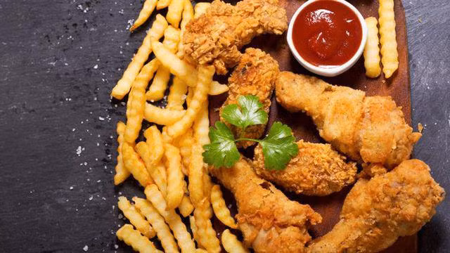 Sau tuoi 30 cang it dung 4 thuc pham nay cang khoe manh, tre lau-Hinh-2