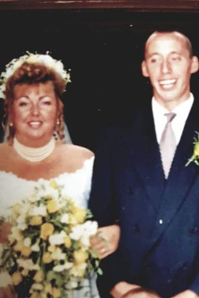 Toi tinh co phat hien chong da co vo con khac tu 20 nam truoc-Hinh-3