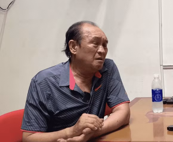 Hau lum xum, nghe si Duy Phuong bi vo 3 nhac nho-Hinh-3