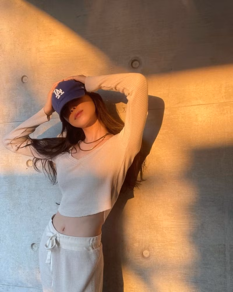 Chất phát ngất' như Son Naeun dù khó lòng thử vào những ngày nắng nóng.