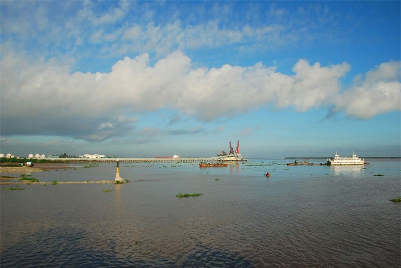 ##sc### Ngô Quyền đánh thắng quân xâm lược Nam Hán (938). Ảnh: Thanh Sơn HP. 