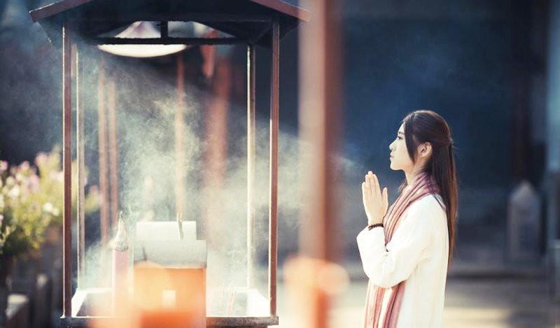 Muon gia dinh hung vuong thi dung nen de 3 thu nay o truoc cong nha-Hinh-2