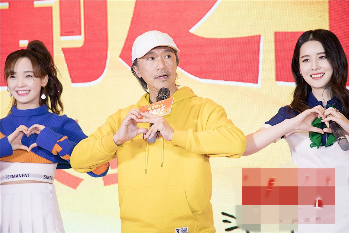 Thi phi giua Chau Tinh Tri va cac co gai tre