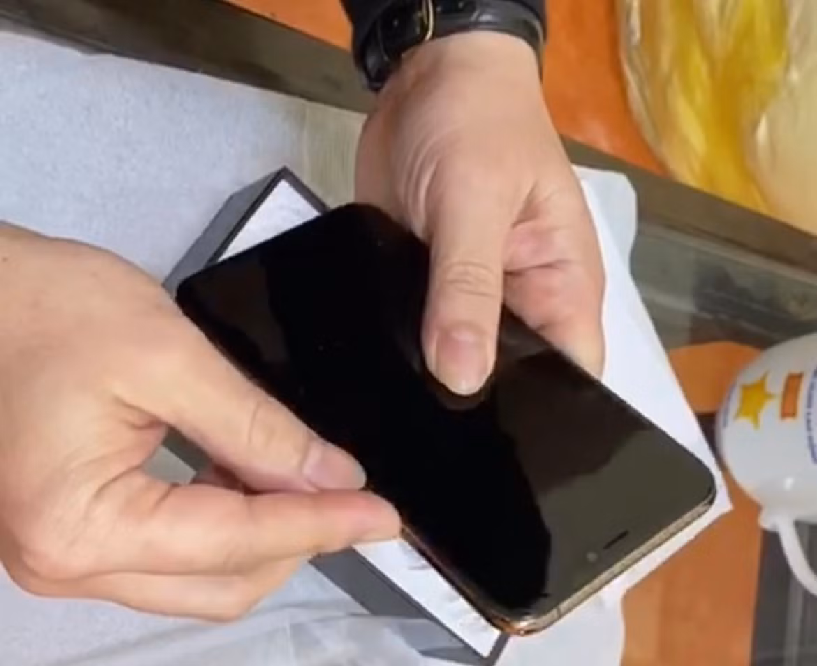 Cảnh giác mua iPhone giá rẻ trên mạng ảnh 2