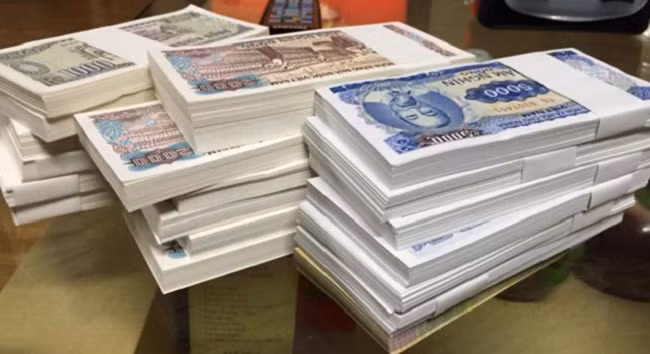 Doi tien le an chenh lech bi phat tien bao nhieu?