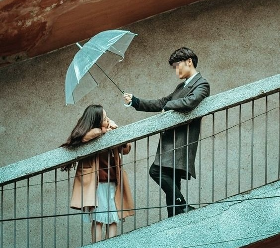 Bi kich cua co gai tre lay chong chi sau 3 thang quen biet-Hinh-2