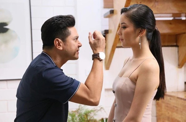 Vo luong cao gap 6 lan nhung luc nao cung phai khep nep nhin sac mat chong-Hinh-2