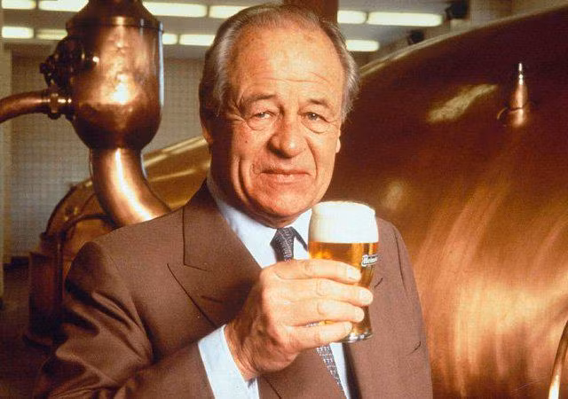 Ba trum bi an kin tieng cua Heineken: Tu 1 co phieu den 17 ty USD