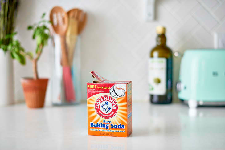 4 vat dung ban khong bao gio nen lam sach bang baking soda