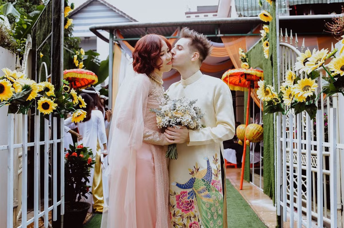 Co gai Viet va chong Italy nen duyen khi gap go o Nhat