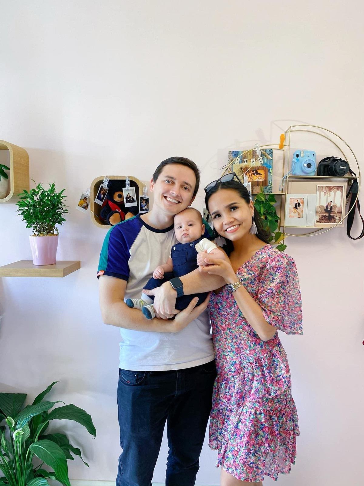 Co gai Viet ket hon voi chang si quan lai tau bien nguoi Phap-Hinh-4