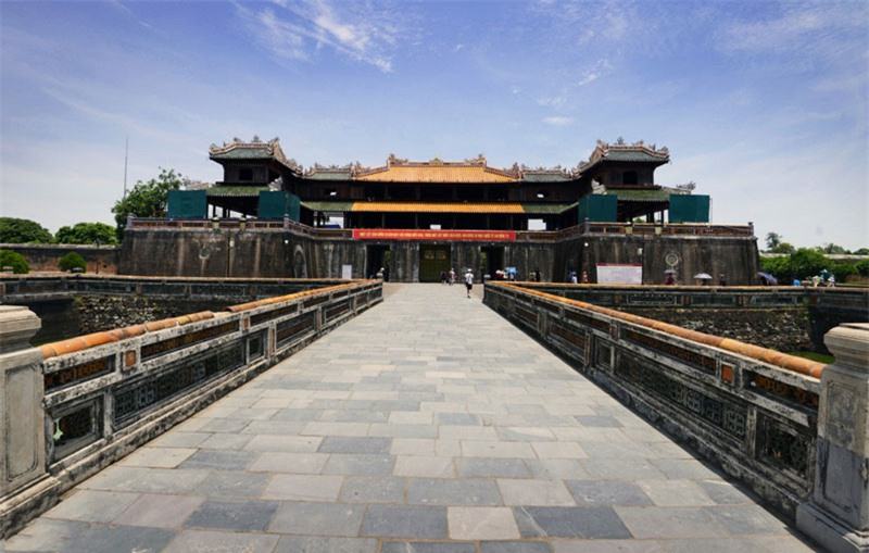 Bên trong kinh thành, được giới hạn theo bản đồ thuộc các đường như sau: Phía Nam là đường Ông Ích Khiêm; phía Tây là đường Tôn Thất Thiệp; phía Bắc là đường Lương Ngọc Quyến và phía Đông là đường Xuân 68. Ảnh: Zing.