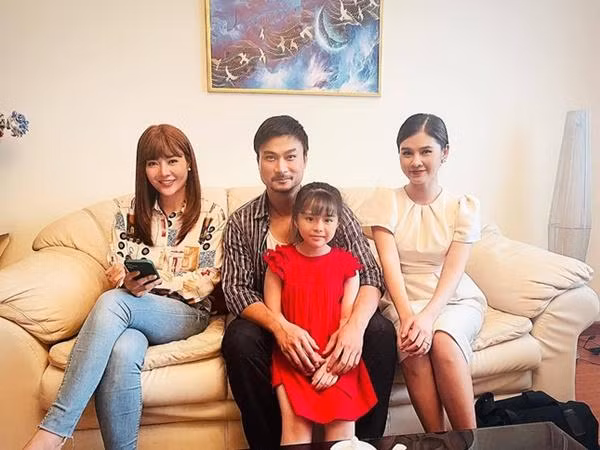 4 sao nhi phim Viet dien xuat khien khan gia roi nuoc mat-Hinh-8