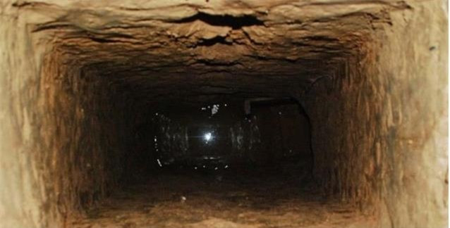 Bi an lang mo manh tuong cua Tan Thuy Hoang-Hinh-3