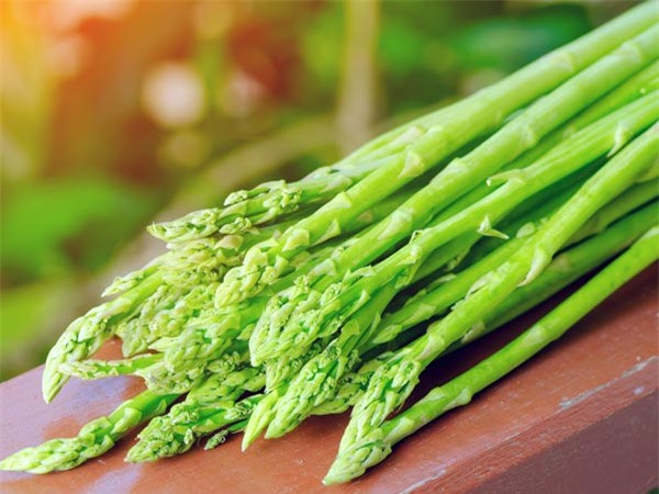 Thu rau hoang de ho tro tuyet voi cho chuyen phong the