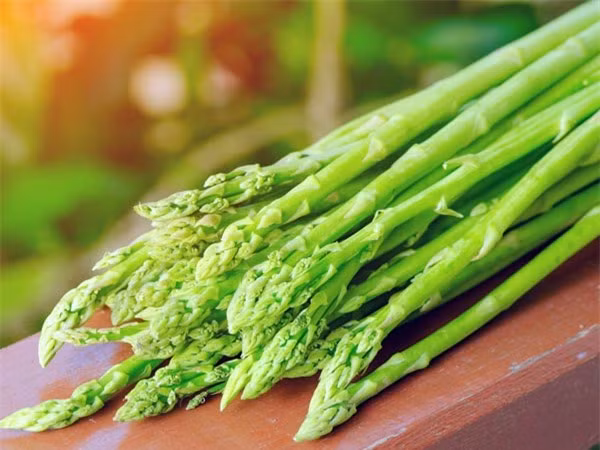 Thu rau hoang de ho tro tuyet voi cho chuyen phong the