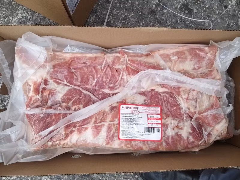 Thit heo Nga gia hon 60.000 dong/kg nhap o at ve Viet Nam