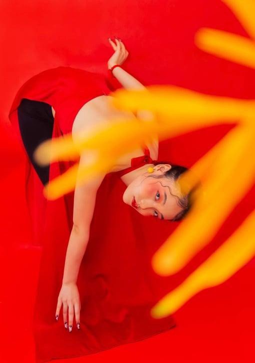 Bo anh Trung thu trong mua dich cua nu sinh Kinh te Quoc dan-Hinh-6