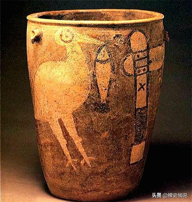 Anh cán bộ đào được 13 cái chum chứa xương người, cả gia đình bắt vứt bỏ Anh can bo dao duoc 13 cai chum chua xuong nguoi, ca gia dinh bat vut bo