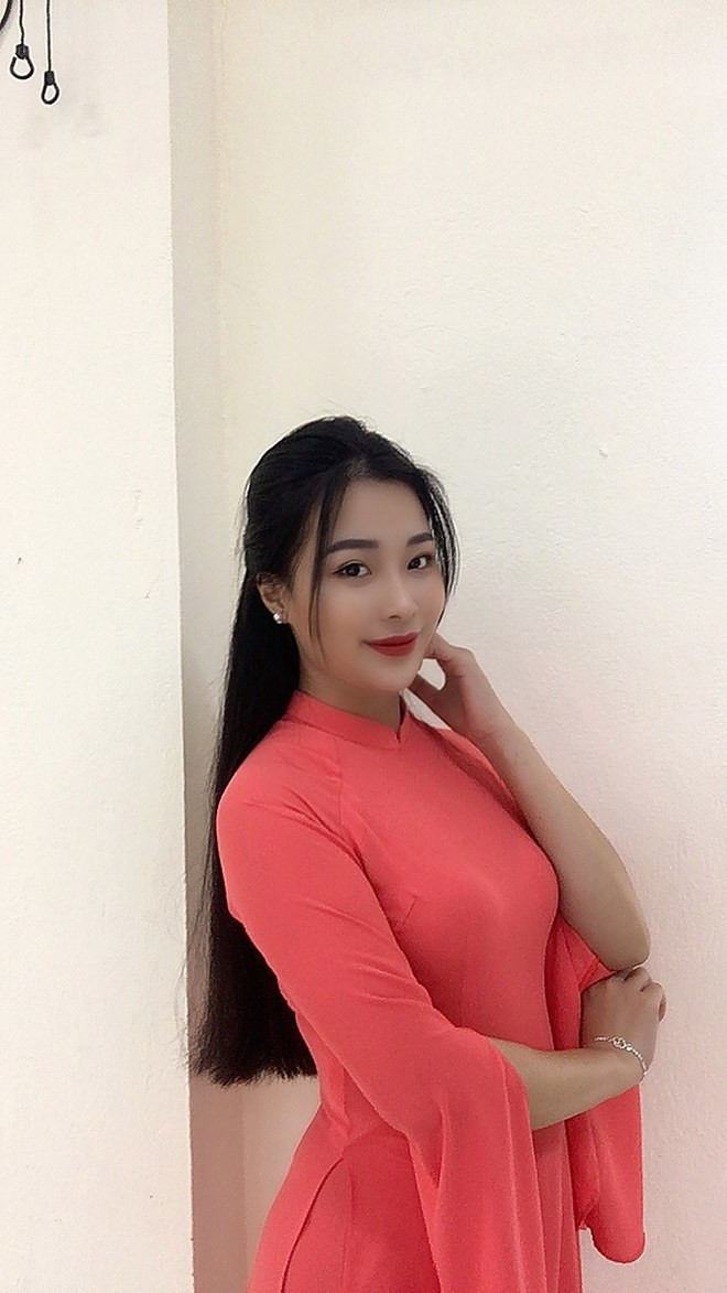 Cô gái bất đắc dĩ nổi tiếng sau khi chụp ảnh thẻ CCCD gắn chip ảnh 5