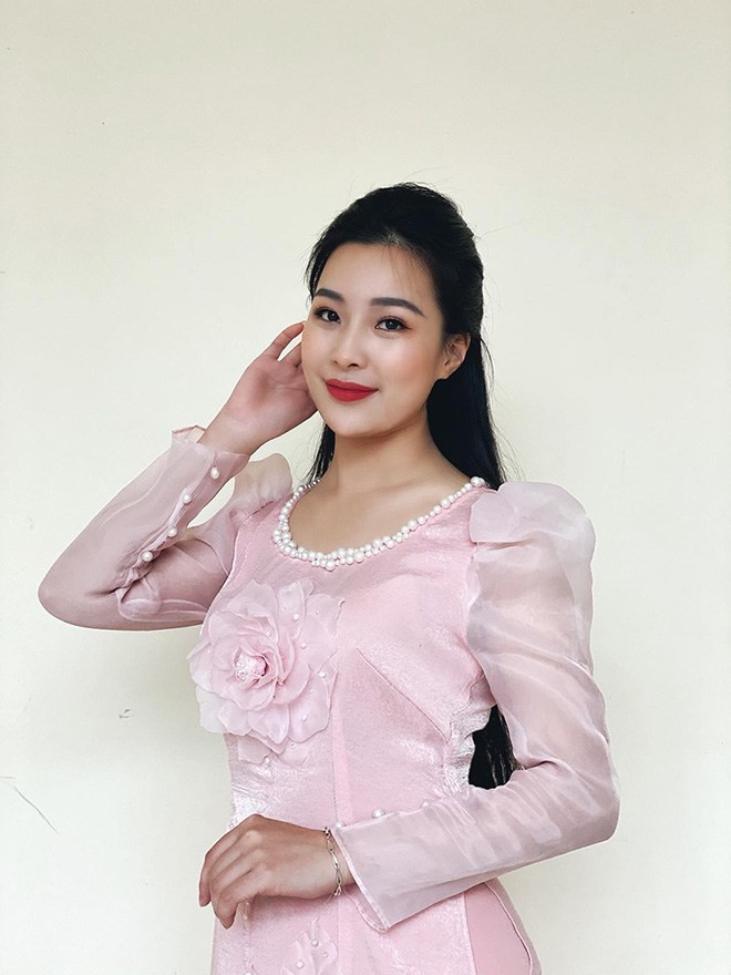 Cô gái bất đắc dĩ nổi tiếng sau khi chụp ảnh thẻ CCCD gắn chip ảnh 6