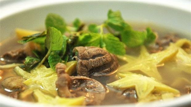 Thực đơn cơm chiều: Món ngon cho gia đình 4 người ảnh 1 Thực đơn cơm chiều: Món ngon cho gia đình 4 người ảnh 1