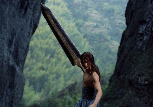 Nhung binh khi uy chan vo lam Kim Dung khien bao nguoi them khat-Hinh-3