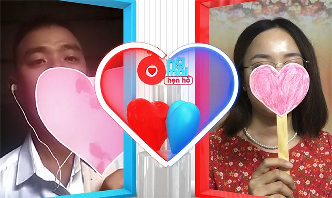 Kết thúc cuộc gặp, cặp đôi có nhiều điểm chung đã trao nhau trái tim hẹn hò khiến ông mai vui mừng khôn xiết.