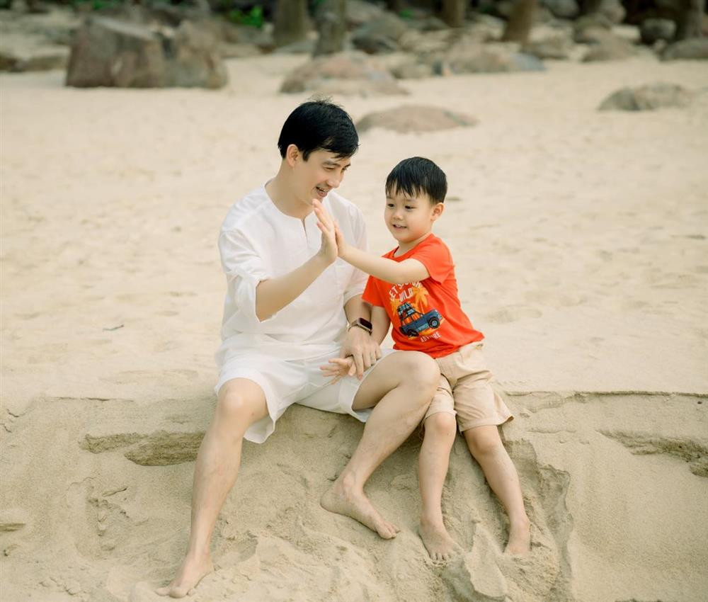 NSND Cong Ly binh luan 