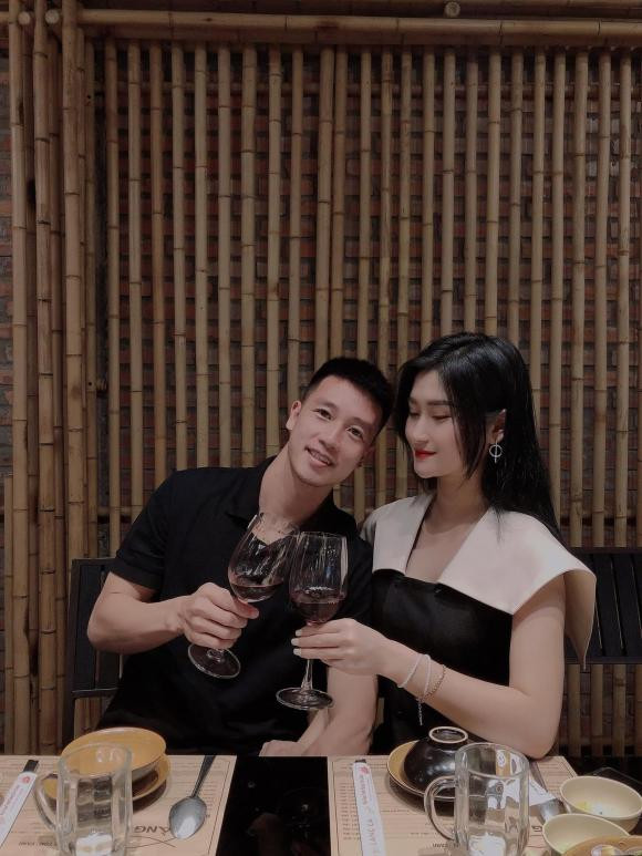 Vợ của cầu thủ Huy Hùng phản hồi tin đồn chồng "gọi gái về chơi" - Hình 2 Vo cua cau thu Huy Hung phan hoi tin don chong