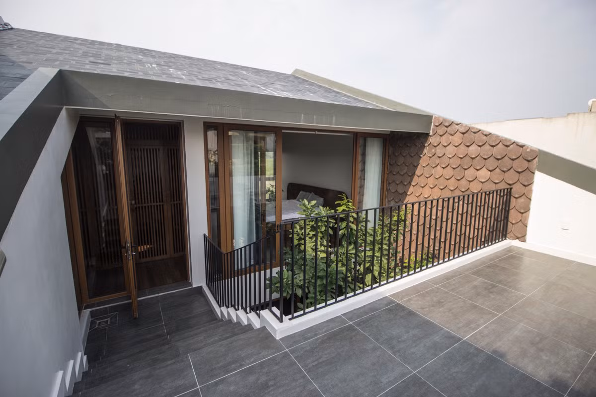 Sau 10 nam bon ba, con trai xay nha 150m2 o que bao hieu me-Hinh-13