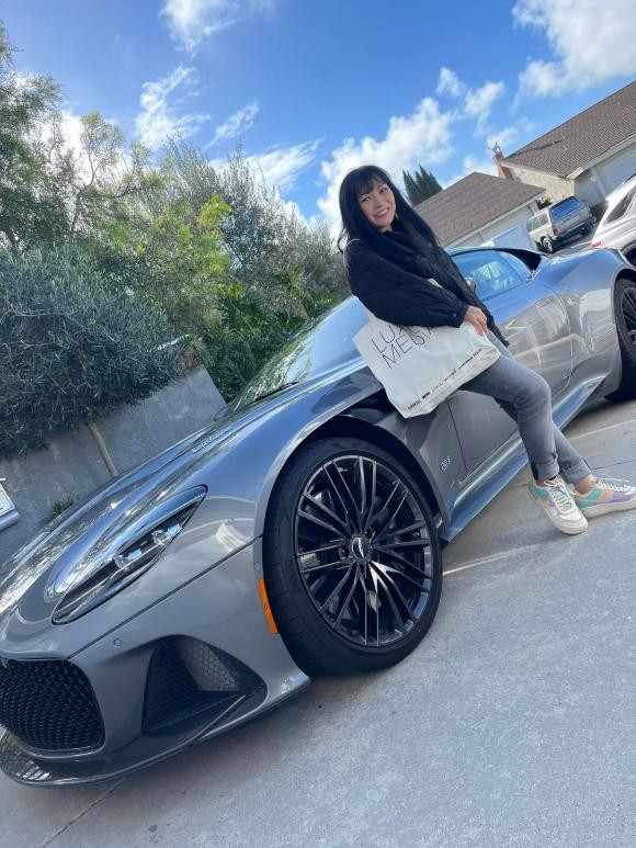 Phuong Thanh sang My sau 10 nam, hao hung khoe anh hoi ngo Dan Truong-Hinh-2