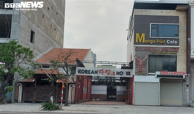 Theo thống kê của ngành du lịch Đà Nẵng, thời cao điểm 2018-2019, khoảng 80% lượng khách quốc tế đến Đà Nẵng là khách Hàn Quốc, Trung Quốc. Tuy nhiên, do ảnh hưởng dịch COVID-19, ngành du lịch gặp rất nhiều khó khăn, nhiều cơ sở kinh doanh ăn uống không thể hoạt động vì vắng khách.