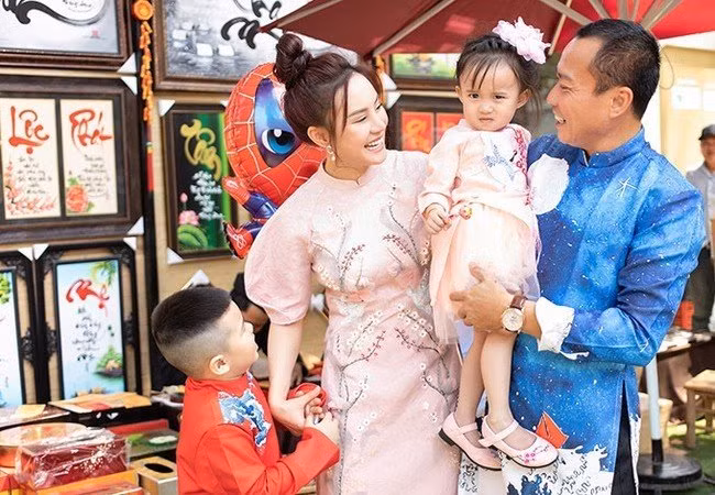 Lấy chồng đại gia, ca sĩ Vy Oanh giàu có cỡ nào? ảnh 1