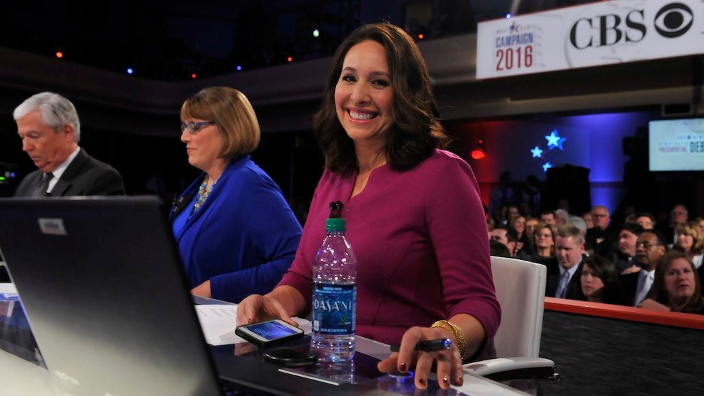 Ingrid Ciprian-Matthews, phó chủ tịch điều hành CBS, cho biết trong thông báo thay đổi nhân sự của nhà đài: "Tôi cảm thấy tự tin rằng chúng tôi đang chọn đúng đội ngũ để hướng đến sự đa dạng". Trong khi đó, Yamiche Alcindor, phóng viên Nhà Trắng của PBS, nói: "Đó rõ ràng là sự đa dạng dưới mọi hình thức, bao gồm cả giới tính và chủng tộc. Đây là điều cần thiết khi chúng ta muốn tường thuật những câu chuyện của thế hệ này một cách chính xác và công bằng nhất". Ảnh: CBS.