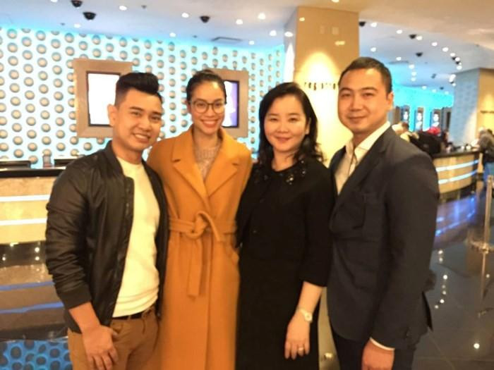 Anh chong Lan Khue sang My co vu Pham Huong bi 