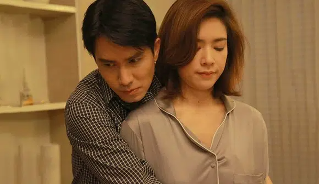 Toi se ly di neu nhu phai song voi bo me chong