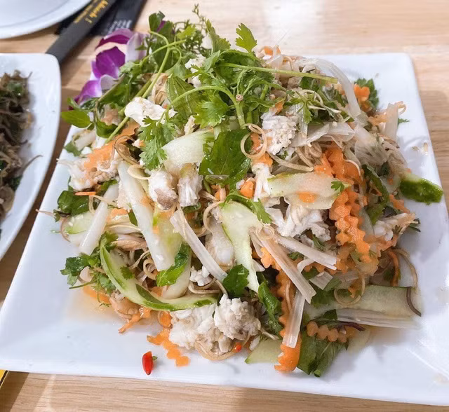 Mau sam bien ban dat gap tram lan thit sam bien-Hinh-3