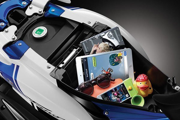 Dung dai bo 8 mon do nay vao cop xe keo ruoc hoa vao than