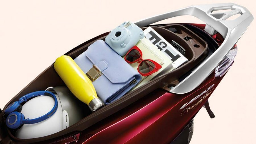 Dung dai bo 8 mon do nay vao cop xe keo ruoc hoa vao than-Hinh-2